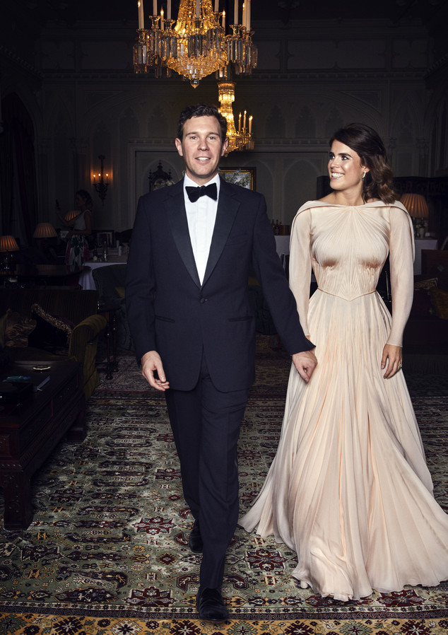 Inside Princess Eugenie S Private Married World E News